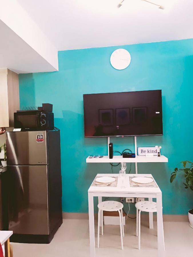 Shore 2 Residences 1Br Deluxe Room In Moa Complex Manila Eksteriør bilde