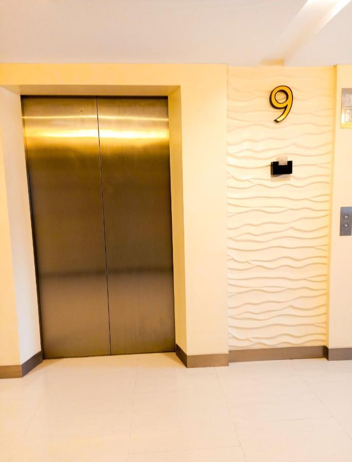Shore 2 Residences 1Br Deluxe Room In Moa Complex Manila Eksteriør bilde